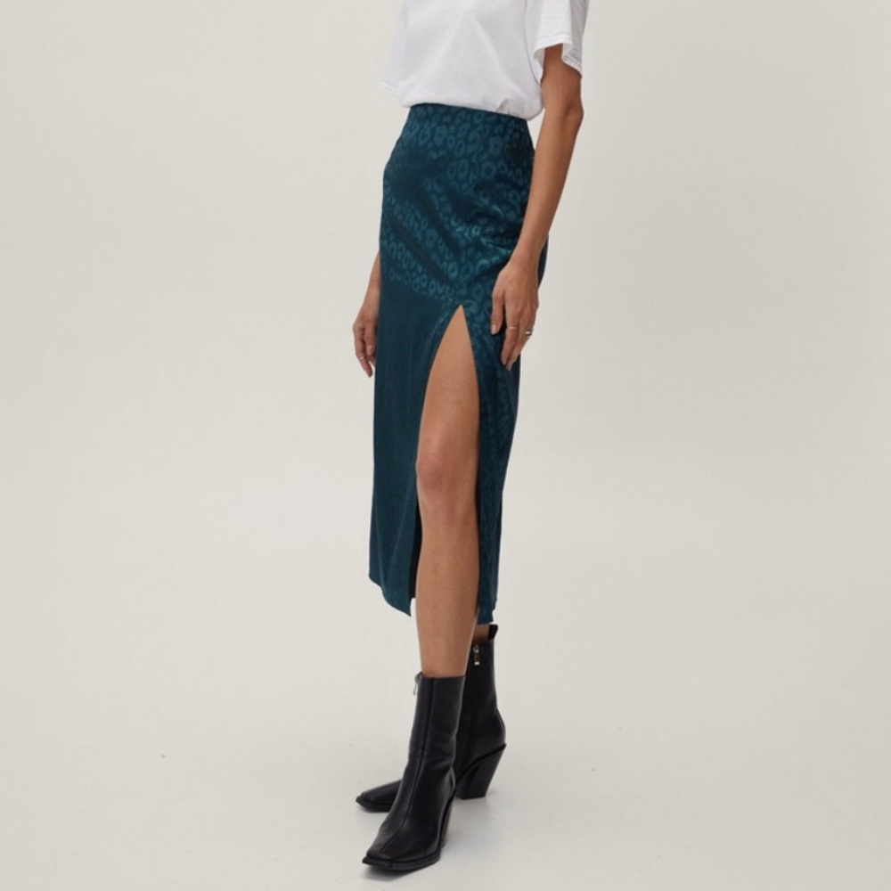 Satin Jacquard Split MIDI Skirt - Leopard Size 4